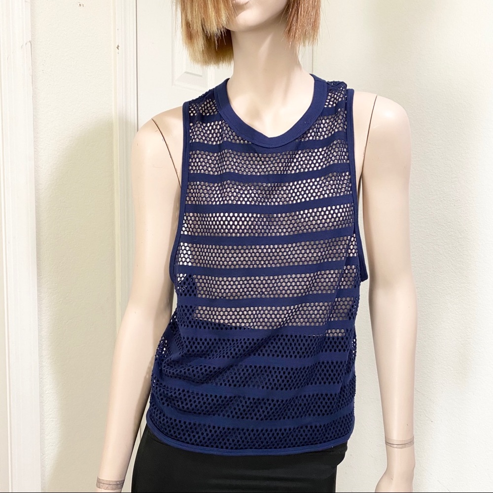 Lorna Jane Navy Mesh Muscle Tank